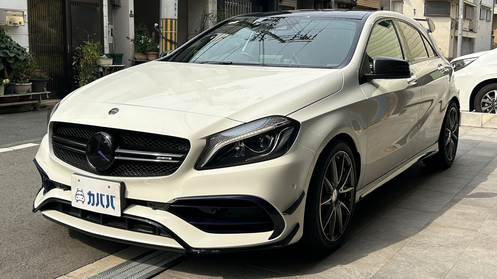 MERCEDES-BENZ A-CLASS A45 4MATIC AMG - View 1