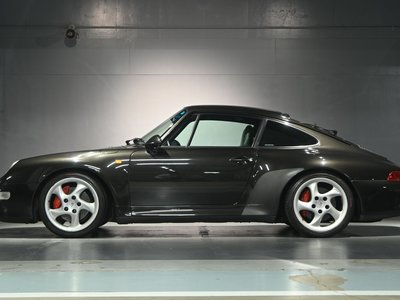 PORSCHE 911 - 8