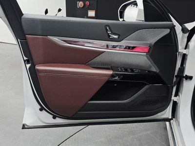 صورة مصغرة 14 لـ 2022 BMW 7 SERIES