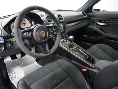 2023 Porsche 718 photo 10
