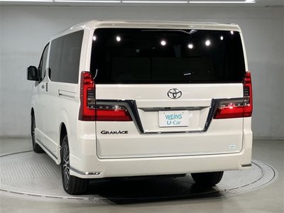 TOYOTA GRAND ACE - 5