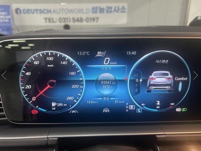 MERCEDES-BENZ GLE - 8