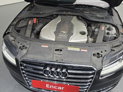 AUDI A8 - 7