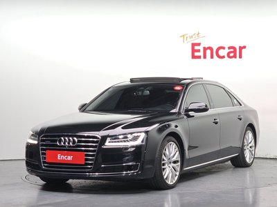 AUDI A8 - 1