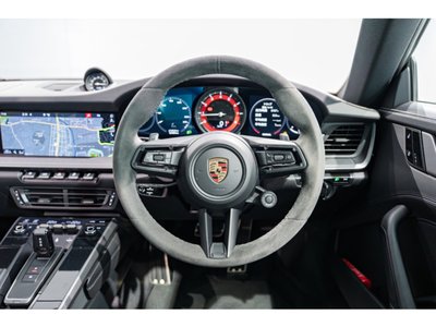 PORSCHE 911 - 5