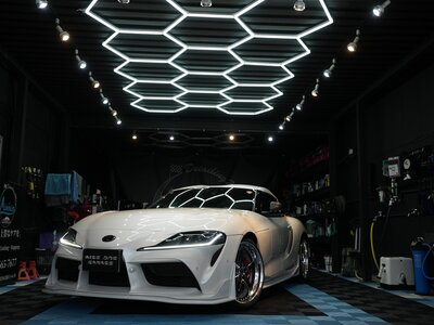 TOYOTA SUPRA