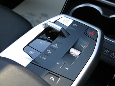 2025 BMW X1 缩略图 27