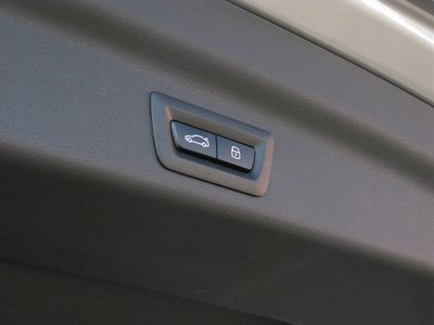 2025 BMW X1 缩略图 32