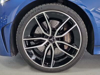 MERCEDES-BENZ CLS - 6