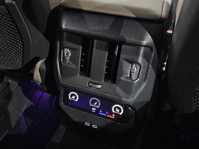 2025 BMW X3 thumbnail 27