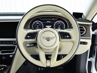 2023 Bentley FLYING SPUR — миниатюра 21