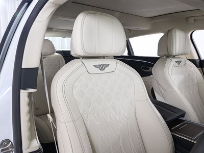 2023 Bentley FLYING SPUR — миниатюра 17