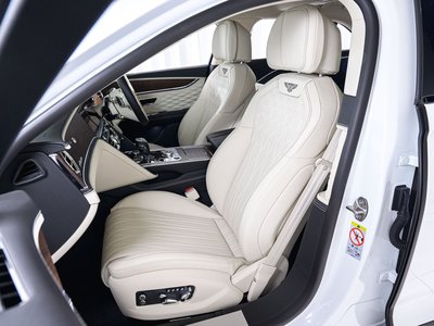 2023 Bentley FLYING SPUR — миниатюра 15
