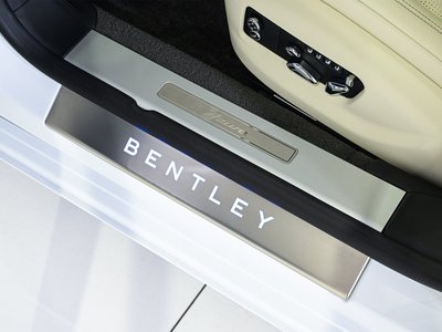 2023 Bentley FLYING SPUR — миниатюра 12