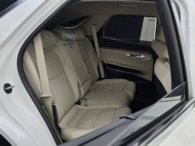 صورة مصغرة 16 لـ 2024 Genesis GV70