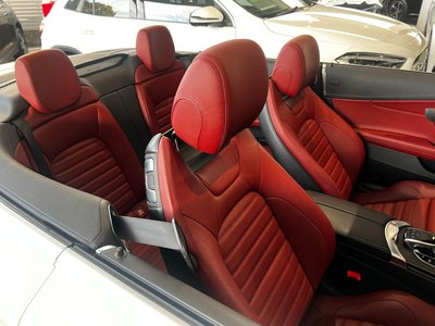 MERCEDES-BENZ C-CLASS CABRIOLET AMG - 8