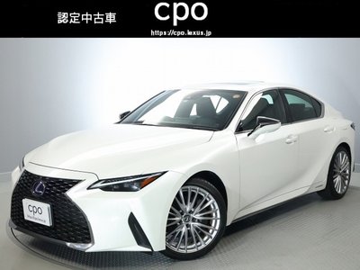 LEXUS IS - 1