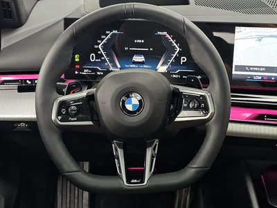 2025 BMW 5 SERIES 缩略图 19