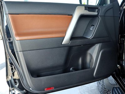 2021 Toyota LAND CRUISER PRADO 缩略图 21