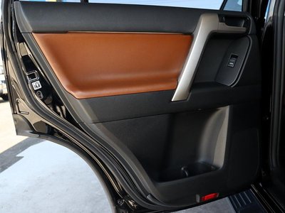 2021 Toyota LAND CRUISER PRADO 缩略图 23