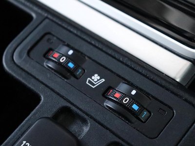 2021 Toyota LAND CRUISER PRADO 缩略图 20