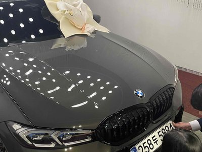 BMW 3 SERIES - 2