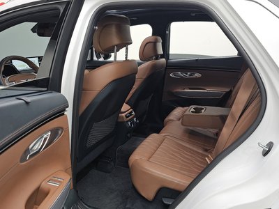 صورة مصغرة 16 لـ 2023 Genesis GV70