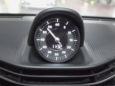 صورة مصغرة 16 لـ 2023 Porsche TAYCAN