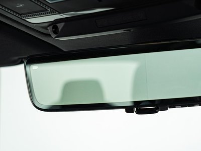 LAND ROVER DEFENDER - 5