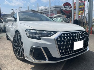 AUDI A8