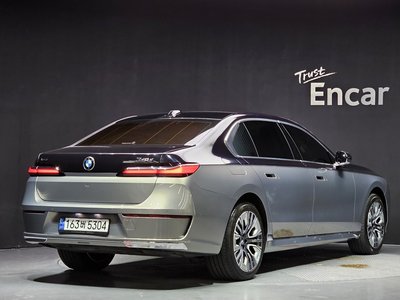 BMW 7 SERIES - 3