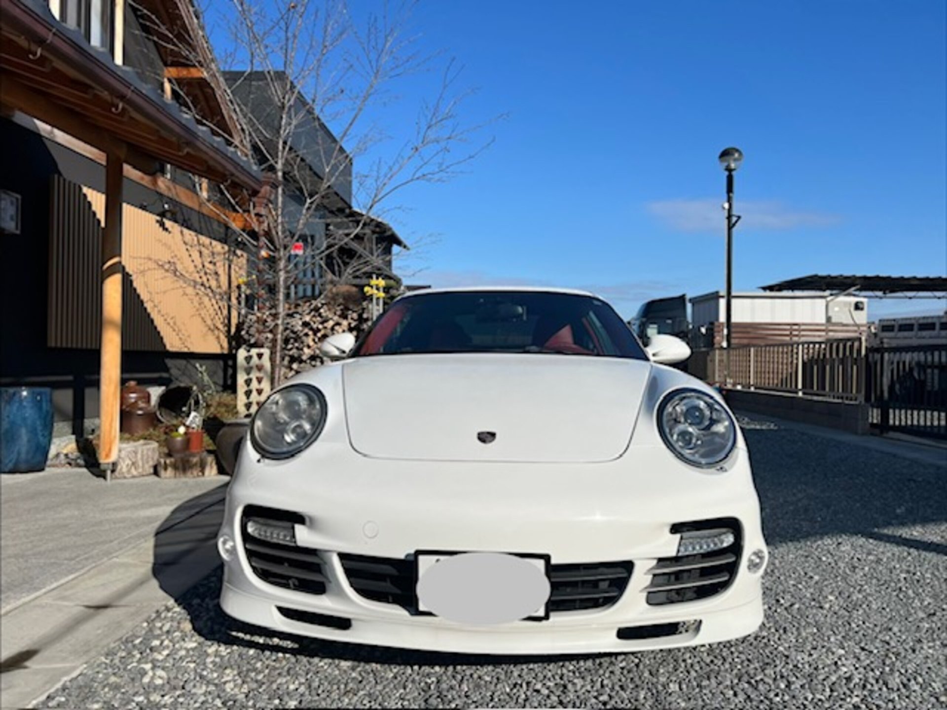 PORSCHE 911 - View 1