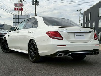 MERCEDES-BENZ E-CLASS AMG - 3