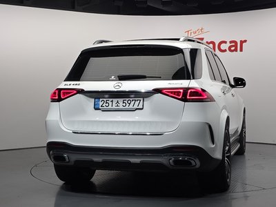 صورة 4 لـ 2023 Mercedes-BENZ GLE
