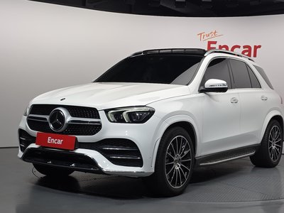 صورة 1 لـ 2023 Mercedes-BENZ GLE