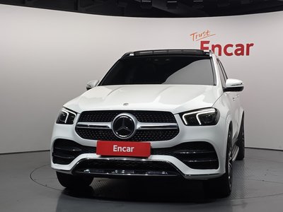 صورة 2 لـ 2023 Mercedes-BENZ GLE