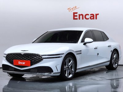 صورة 1 لـ 2022 Genesis G90 (RS4)