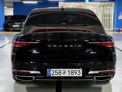 صورة 4 لـ 2023 GENESIS G90 (RS4)