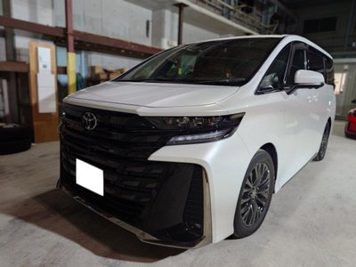 TOYOTA VELLFIRE - 1
