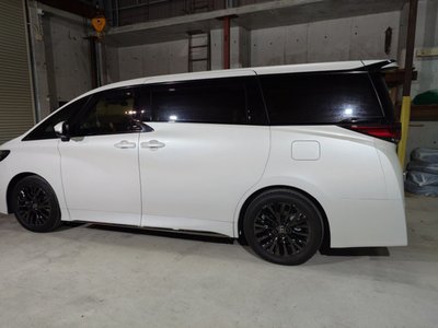 TOYOTA VELLFIRE - 5