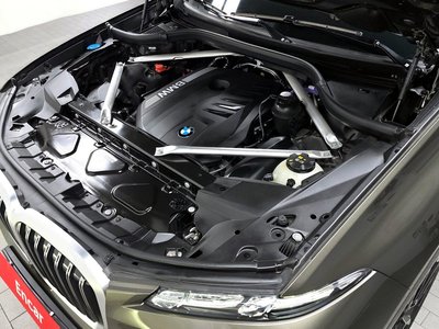 BMW X7 - 7