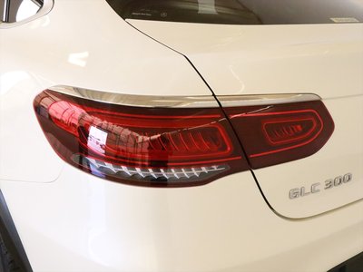 صورة 9 لـ 2021 Mercedes-BENZ GLC