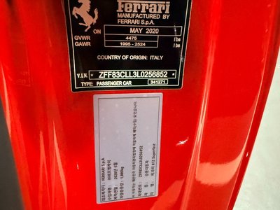 FERRARI 812 - 5