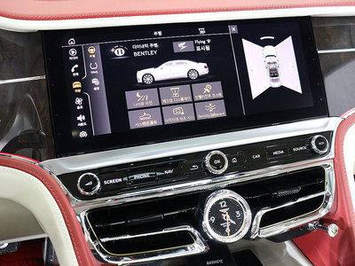 2021 Bentley FLYING SPUR photo 8