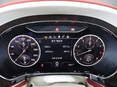 2021 Bentley FLYING SPUR photo 7