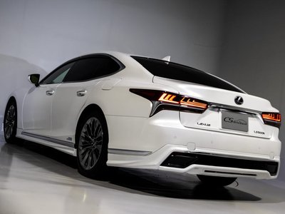 2018 Lexus LS thumbnail 20