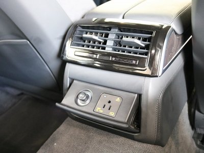 صورة مصغرة 46 لـ 2024 AUDI A8