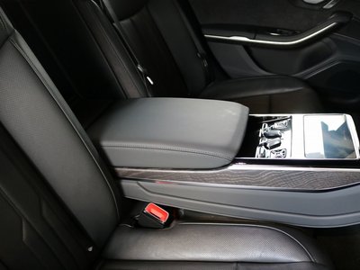 صورة مصغرة 98 لـ 2024 AUDI A8