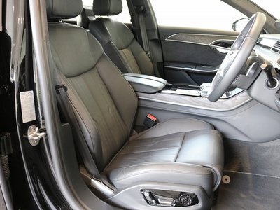 صورة مصغرة 22 لـ 2024 AUDI A8