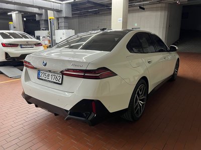 BMW 5 SERIES - 3